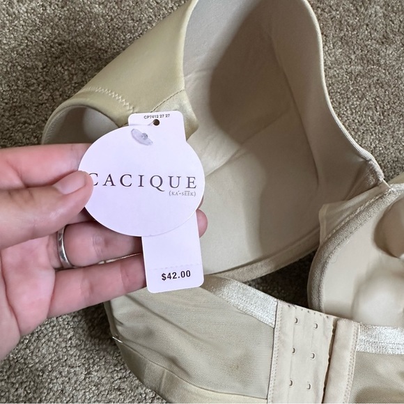 Cacique Two Tan Beige Bras Size 38F NEW WITH TAGS - Picture 7 of 7